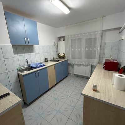 Аренда комфортной 2-комнатной квартиры с отдельной кухней, 55 м², район Томис Норд, Констанца, Румыния